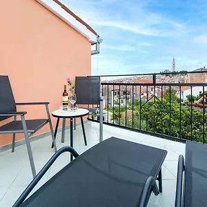 https://kuca-melina.in-istria.net