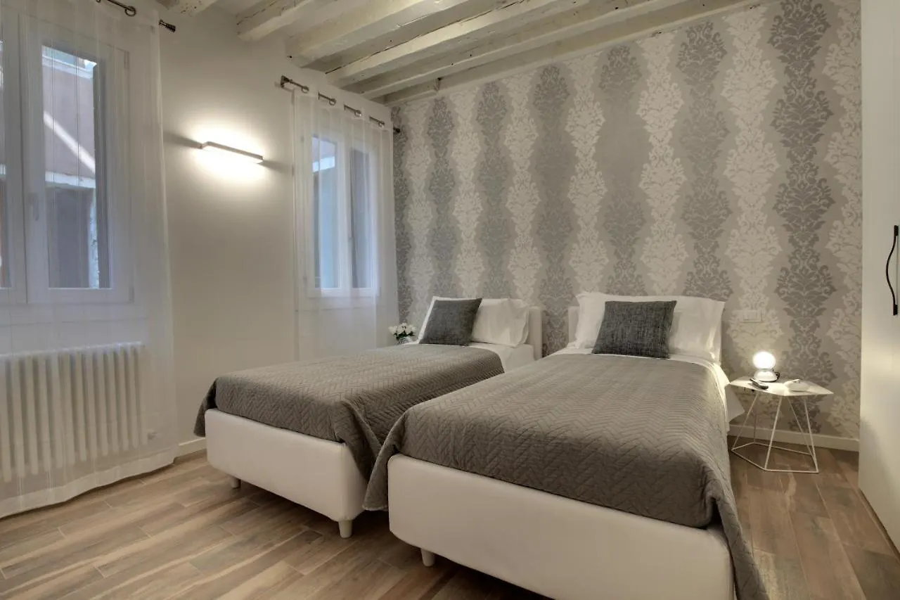 Castello - Laguna Luxury Residence By Wonderful Italy Benátky 0*,  Itálie